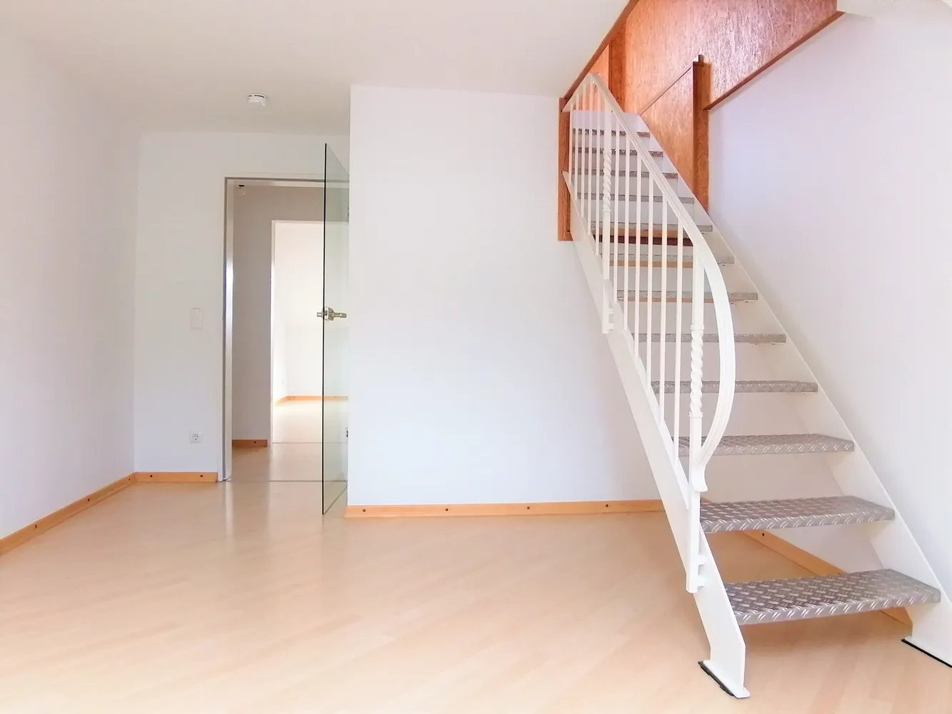 4 Zimmer Wohnung mit 75 m² in Wiesbaden – Bild 9