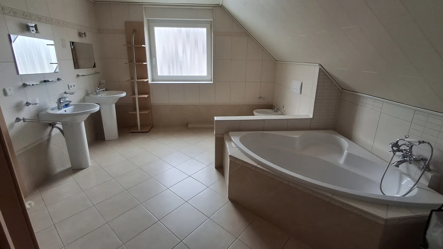 5 Zimmer Haus mit 190 m² in Braunschweig – Bild 1