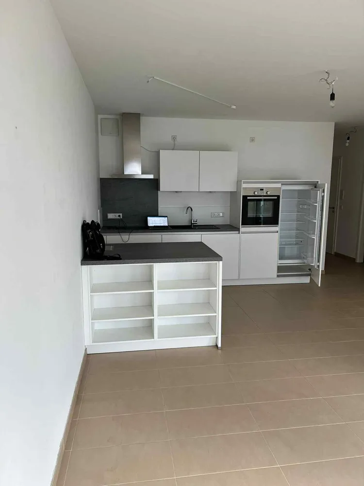 3 Zimmer Wohnung mit 80 m² in Frankfurt am Main – Bild 3
