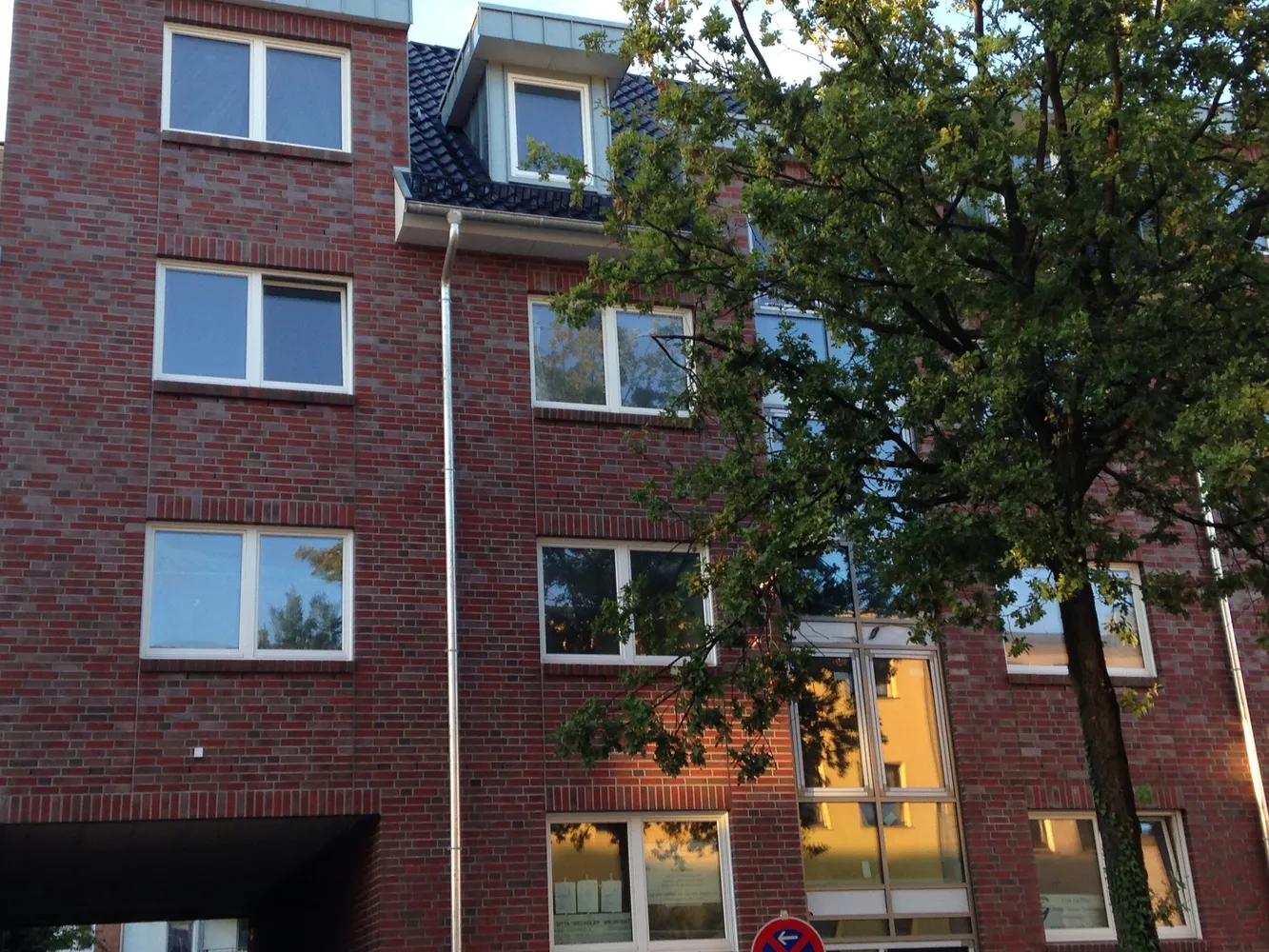 3 Zimmer Wohnung mit 74 m² in Hamburg – Bild 3