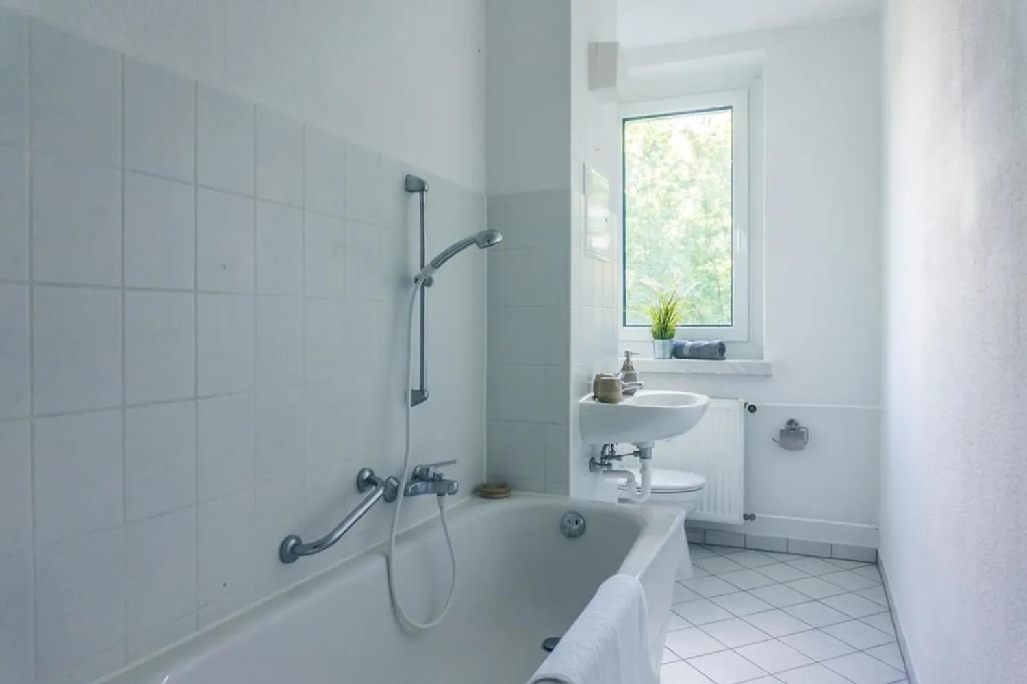 2 room apartment with 63 m² in Chemnitz – Photo 5