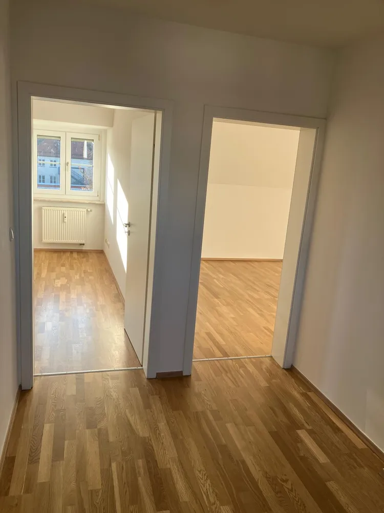 2 Zimmer Wohnung mit 55 m² in Augsburg – Bild 3