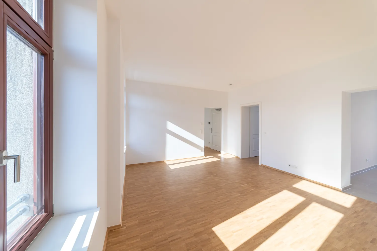 5 room apartment with 107 m² in Halle (Saale) – Photo 2