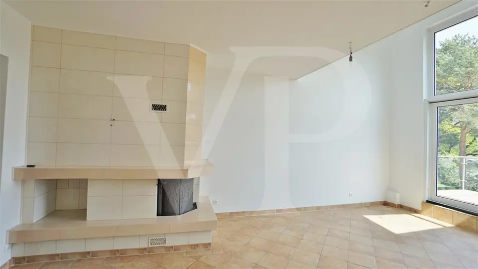 5 Zimmer Wohnung mit 200 m² in Falkensee – Bild 2