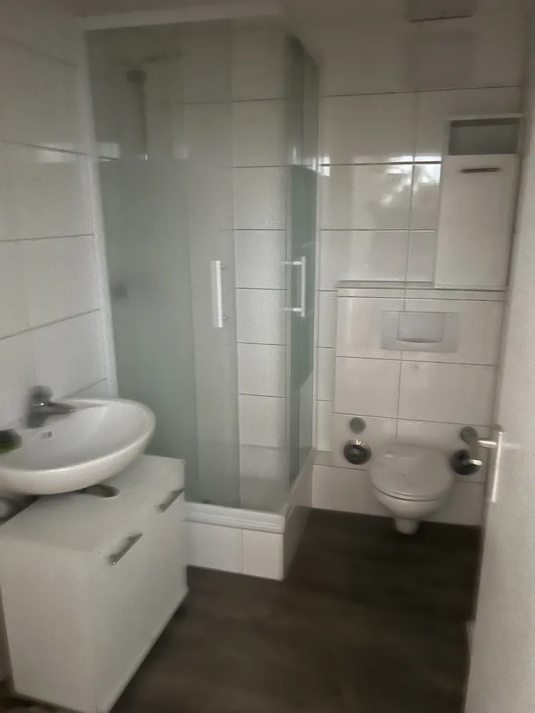 3 Zimmer Wohnung mit 97 m² in Wiesbaden – Bild 2