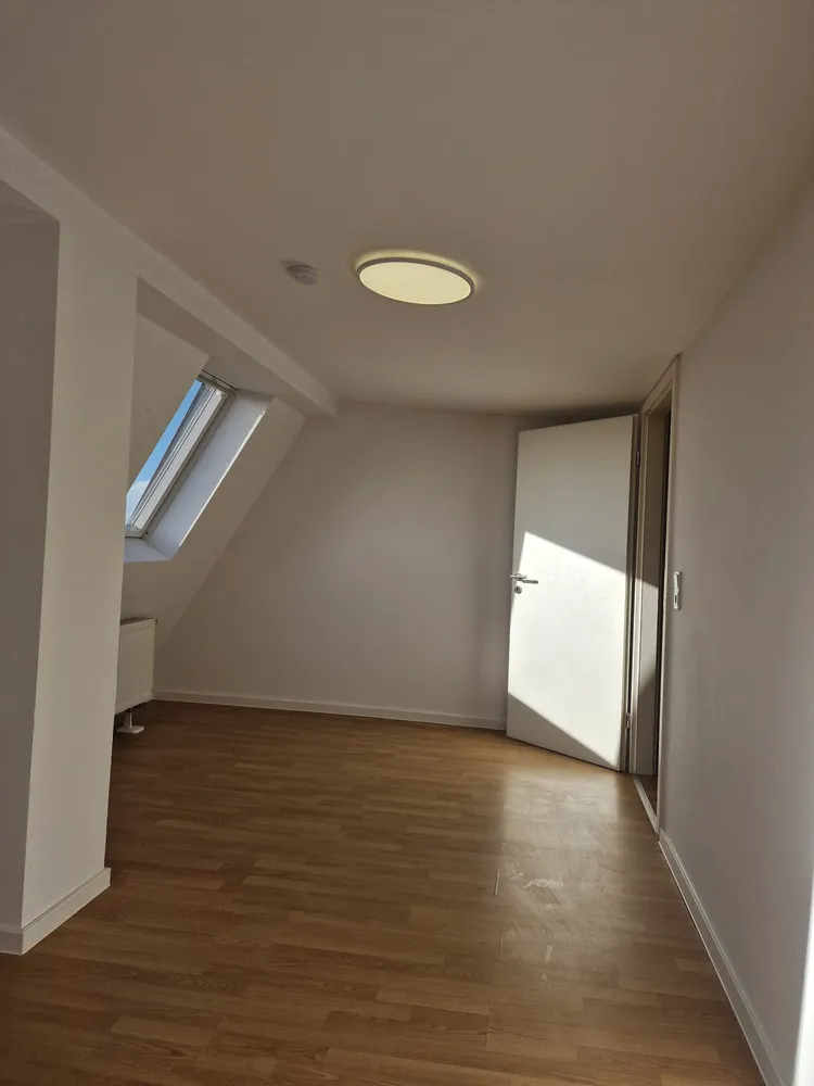 4 Zimmer Wohnung mit 80 m² in Mannheim – Bild 2