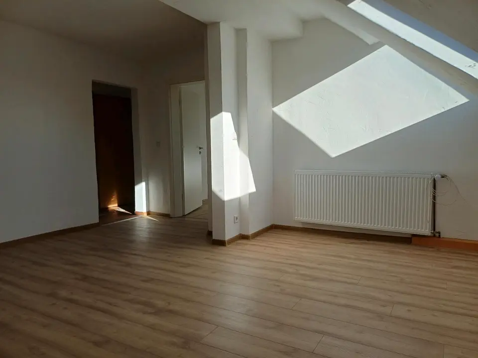 2 Zimmer Wohnung mit 55 m² in Limbach-Oberfrohna – Bild 3