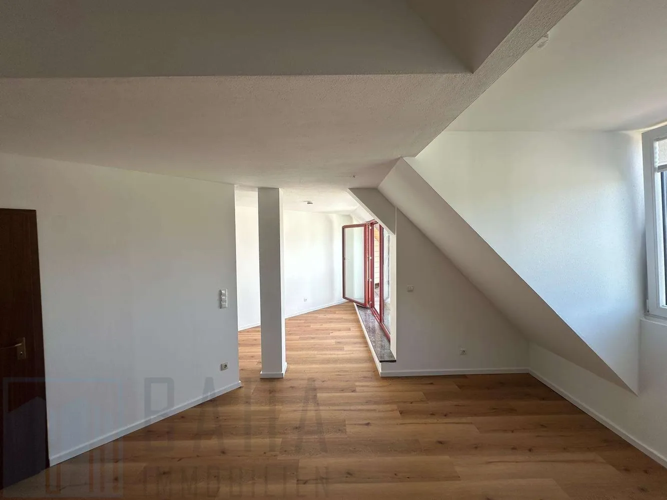 2 Zimmer Wohnung mit 64 m² in München – Bild 7