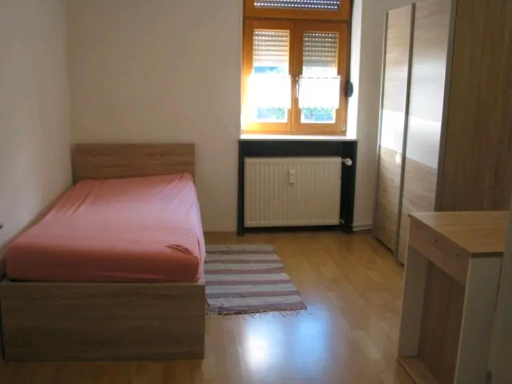 WG-Zimmer mit 17 m² in Saarbrücken – Bild 5