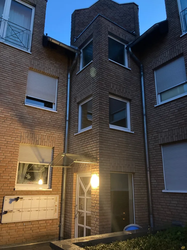 2 Zimmer Wohnung mit 66 m² in Köln – Bild 12