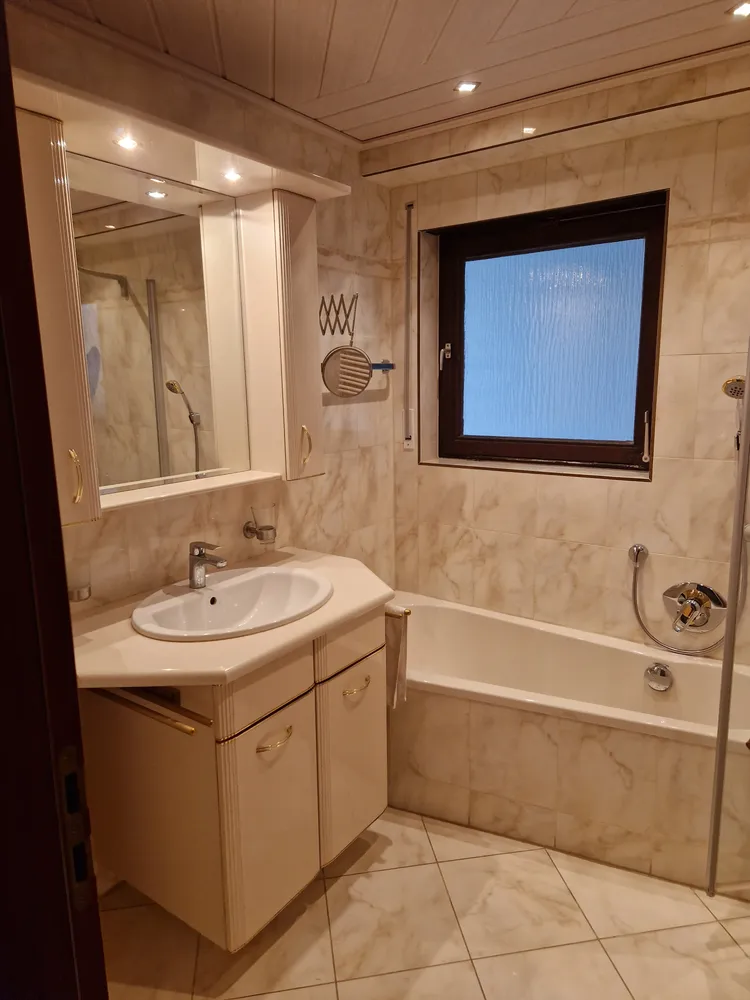 4 Zimmer Wohnung mit 103 m² in Stuttgart – Bild 4