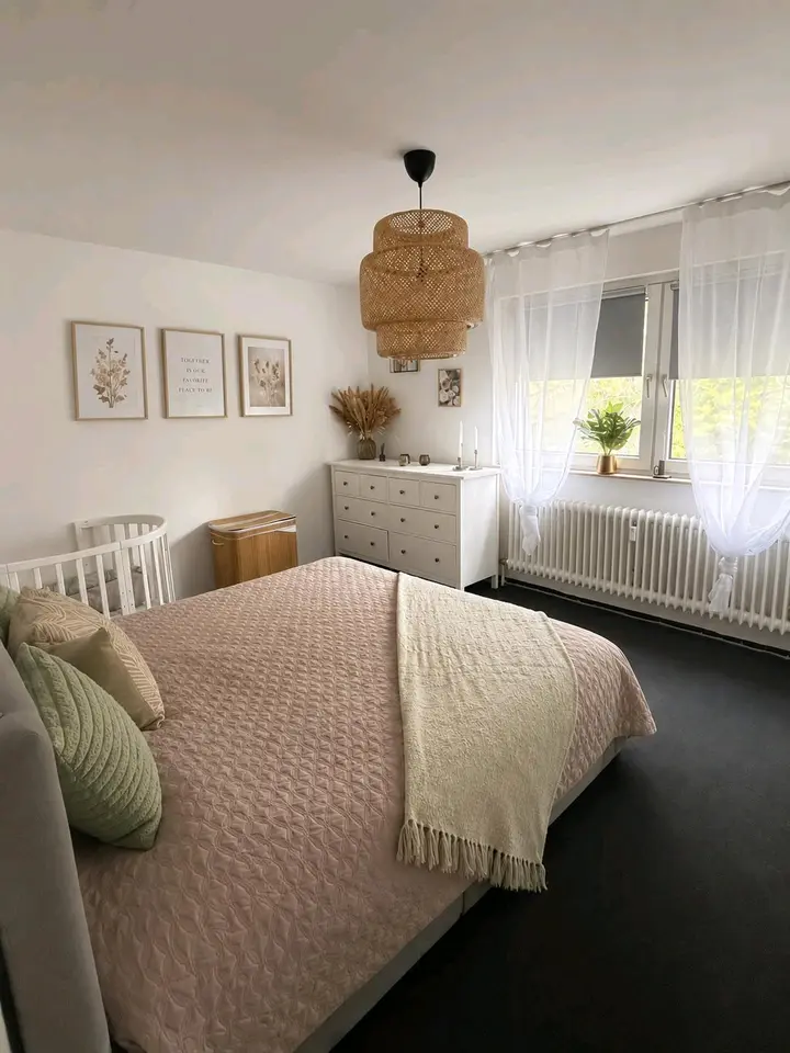 4 Zimmer Wohnung mit 92 m² in Wiesbaden – Bild 2