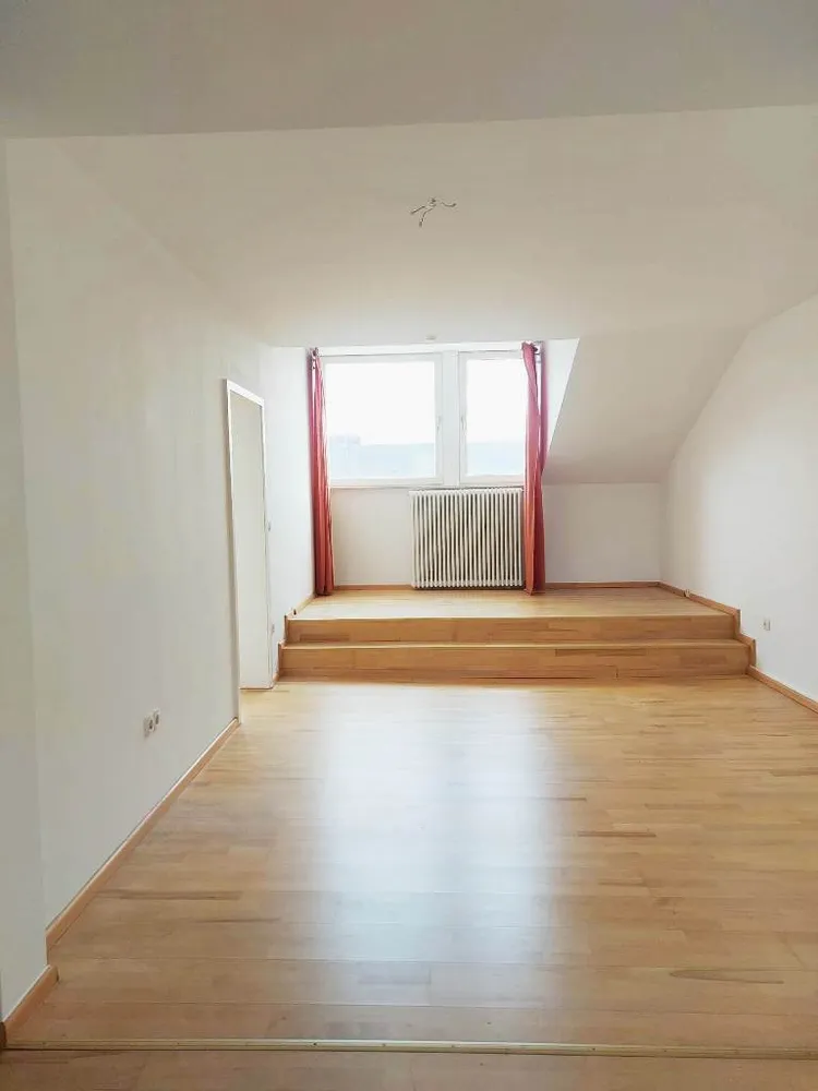 3 Zimmer Wohnung mit 90 m² in Wiesbaden – Bild 8