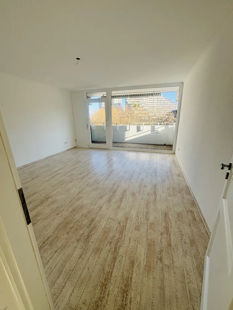 2 Zimmer Wohnung mit 62 m² in Frankfurt am Main – Bild 11