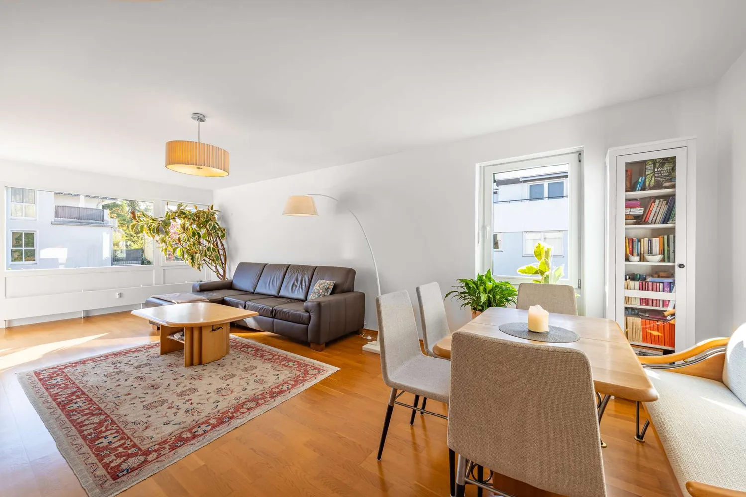 3 Zimmer Wohnung mit 93 m² in München – Bild 3