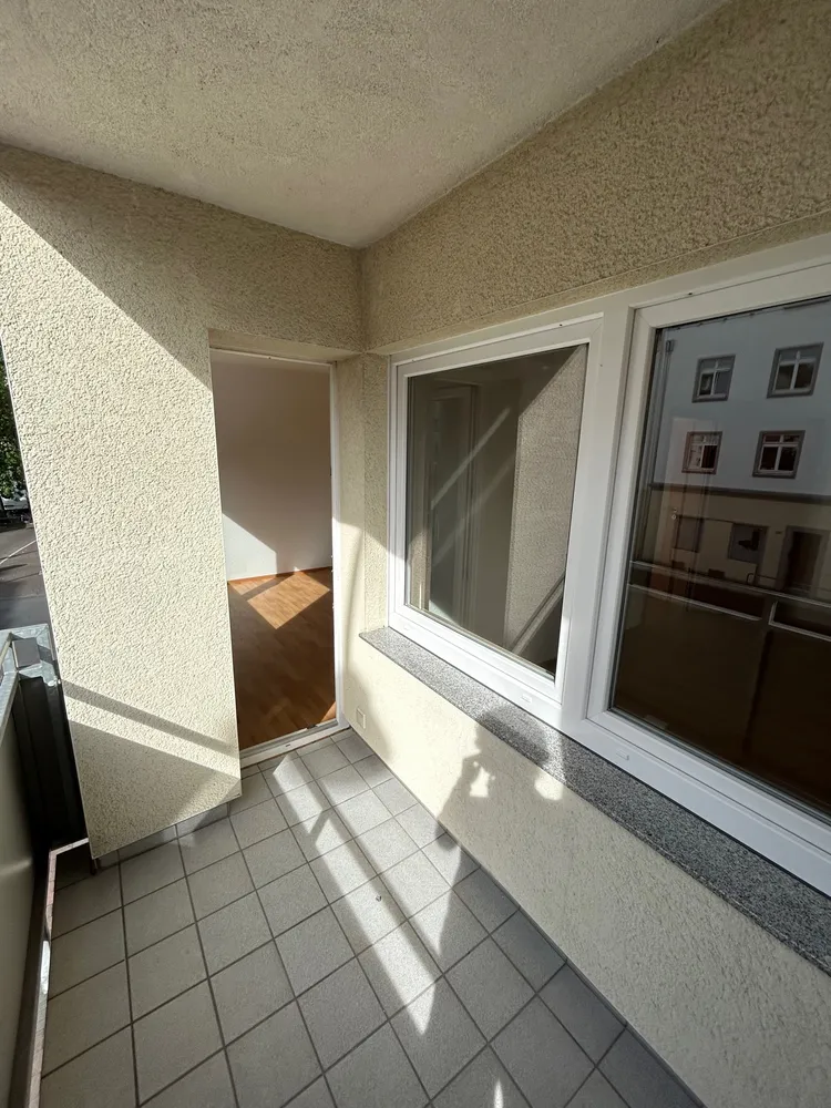 2 room apartment with 47 m² in Cologne – Photo 8