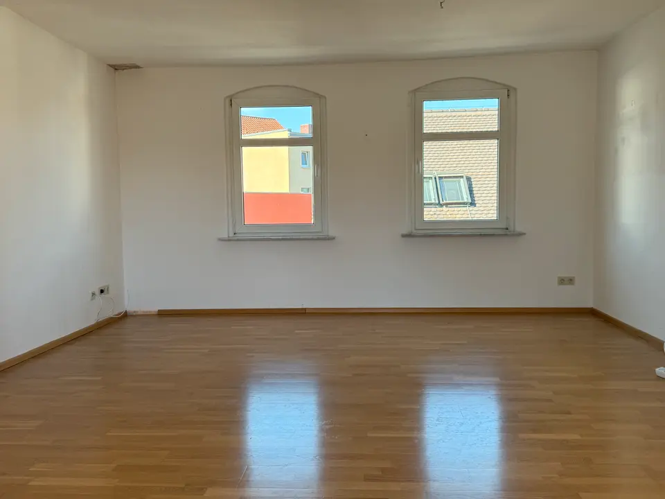3 Zimmer Wohnung mit 78 m² in Halle (Saale) – Bild 2