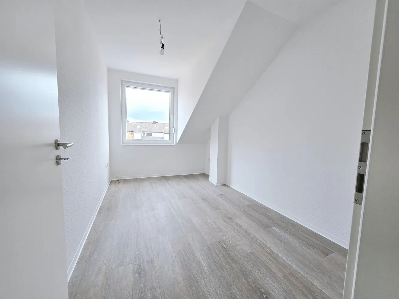 3 Zimmer Wohnung mit 74 m² in Düsseldorf – Bild 10
