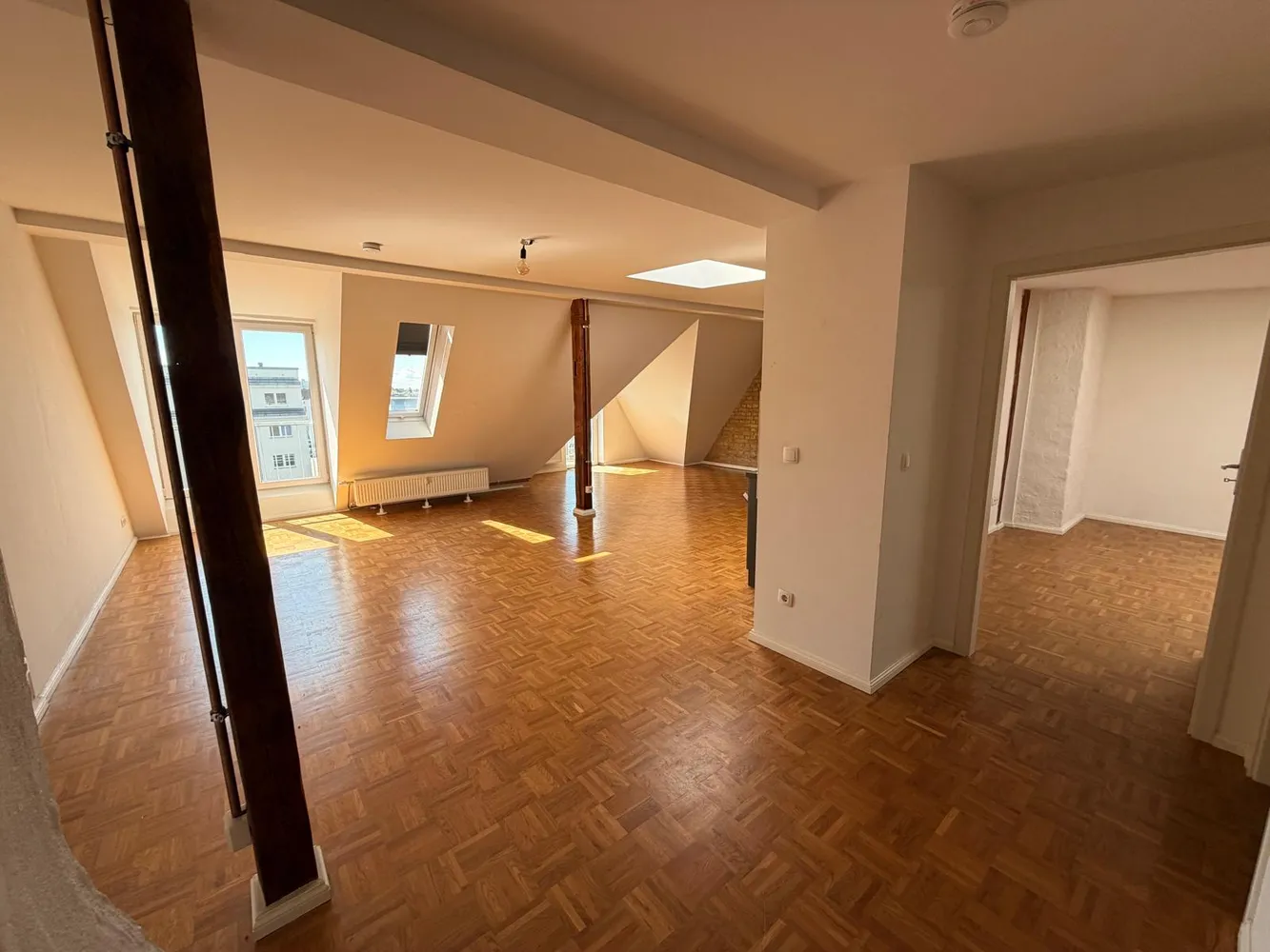 3 Zimmer Wohnung mit 97 m² in Berlin – Bild 3