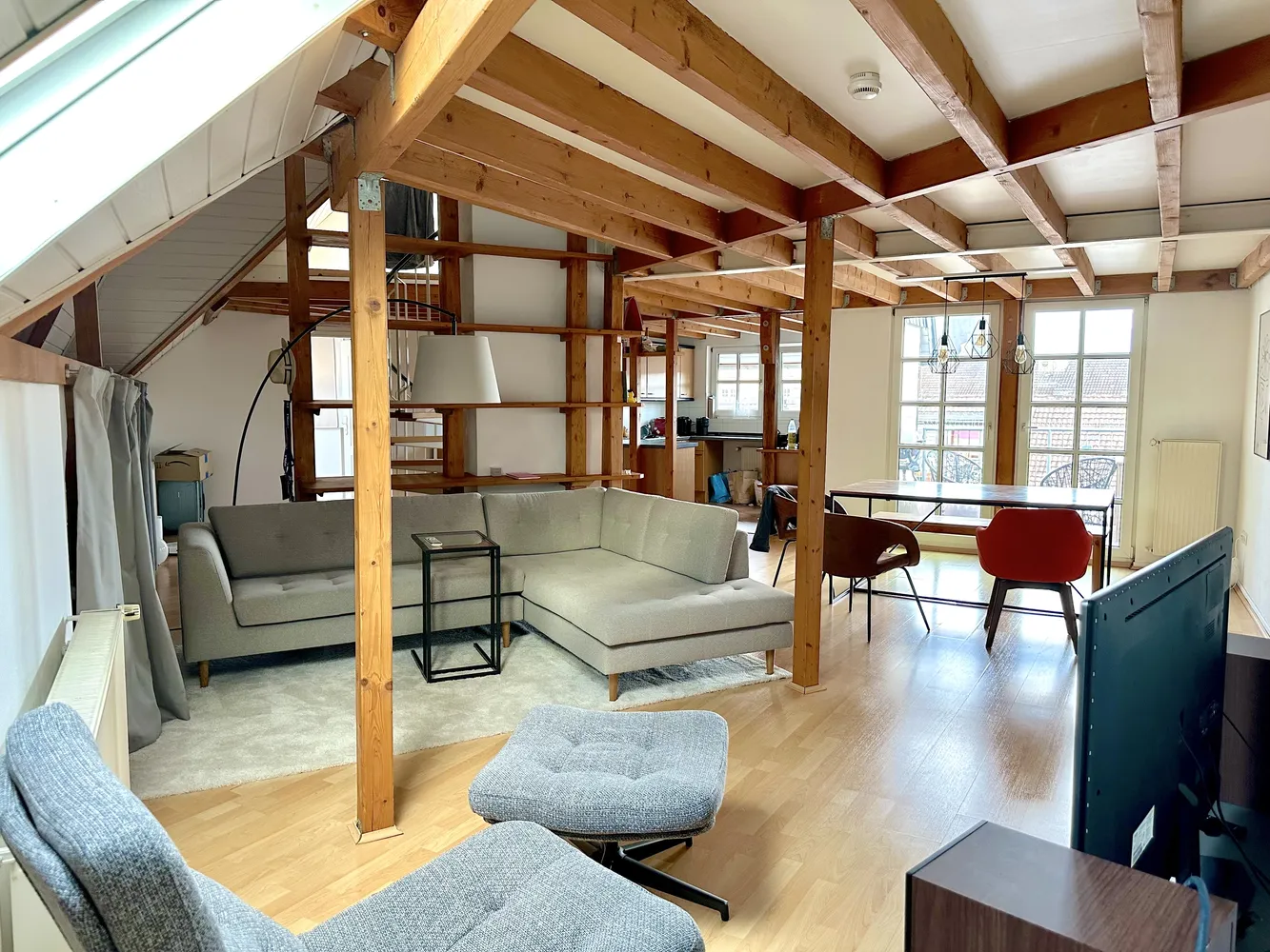 3 Zimmer Wohnung mit 105 m² in Bonn – Bild 1