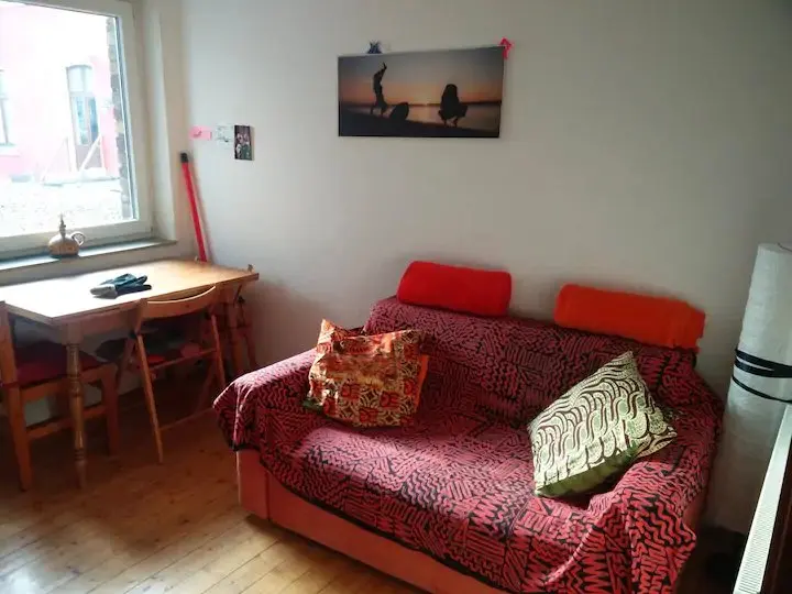 WG-Zimmer mit 35 m² in Brühl – Bild 1