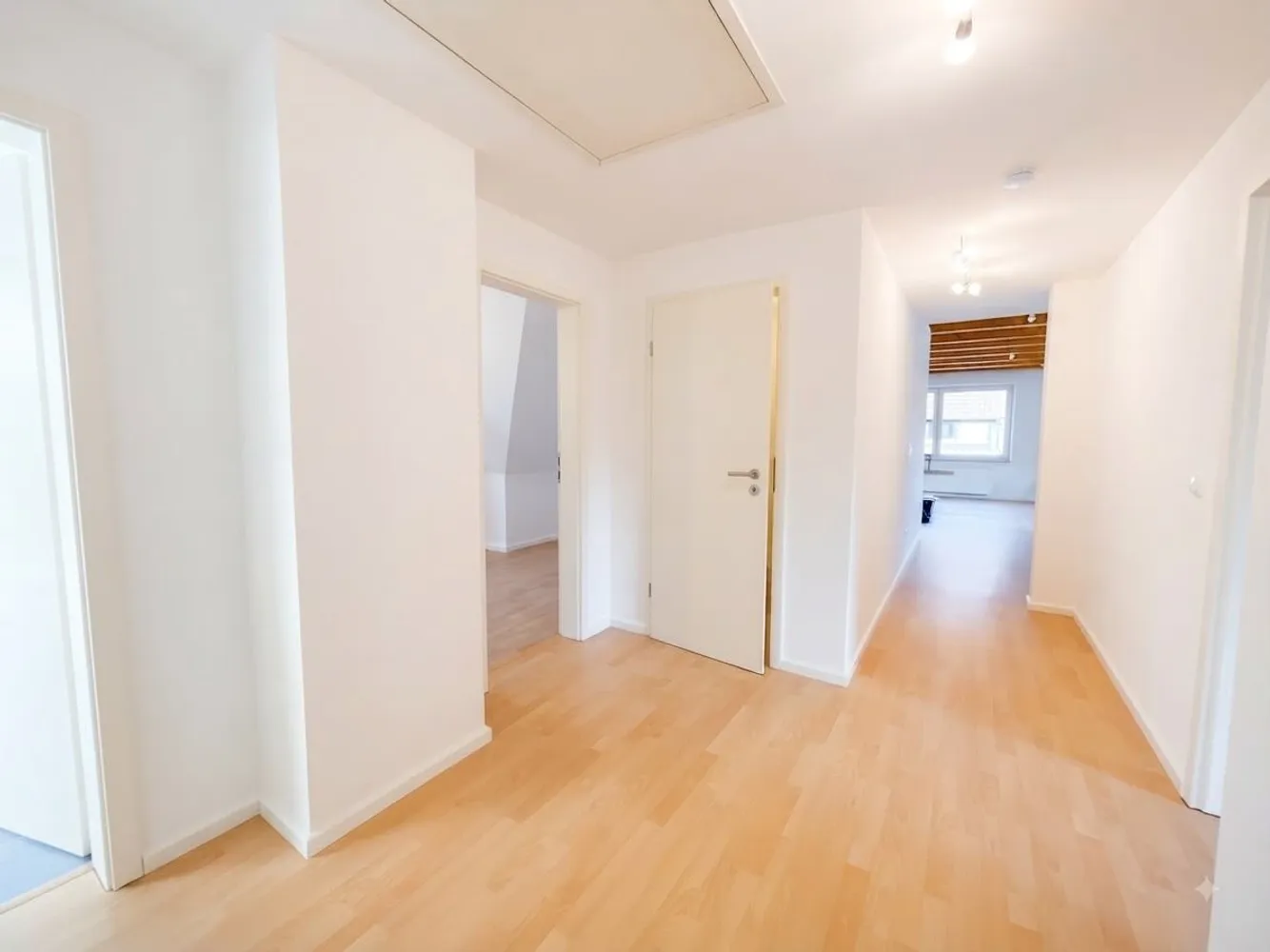 3 Zimmer Wohnung mit 94 m² in Hamburg – Bild 6