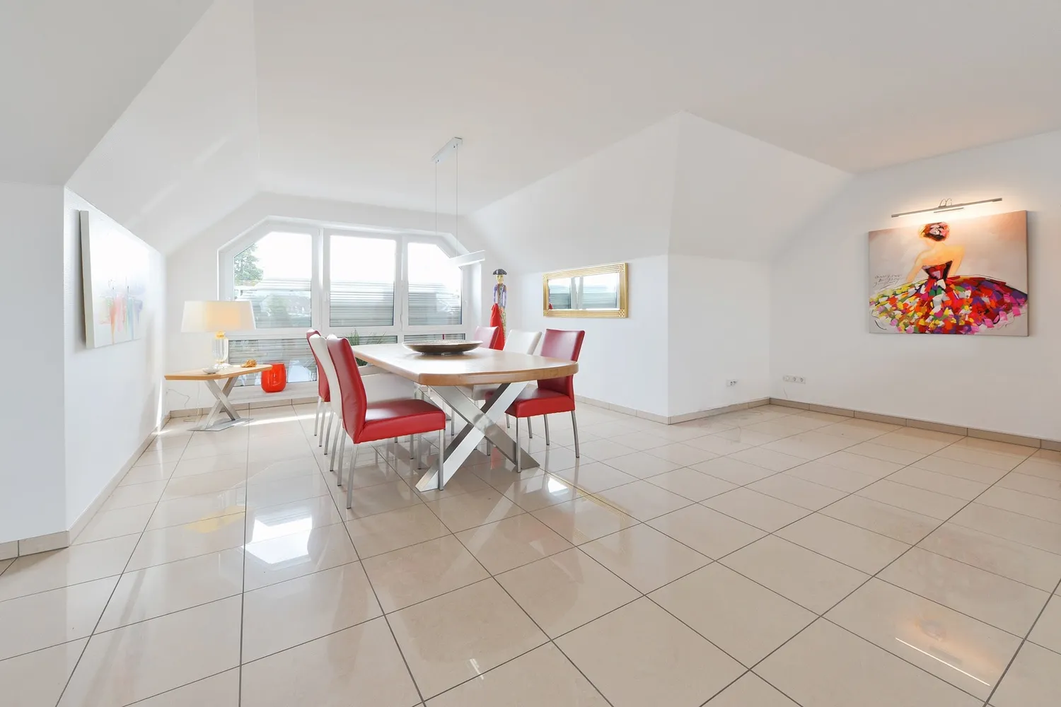 4 Zimmer Wohnung mit 165 m² in Moers – Bild 3