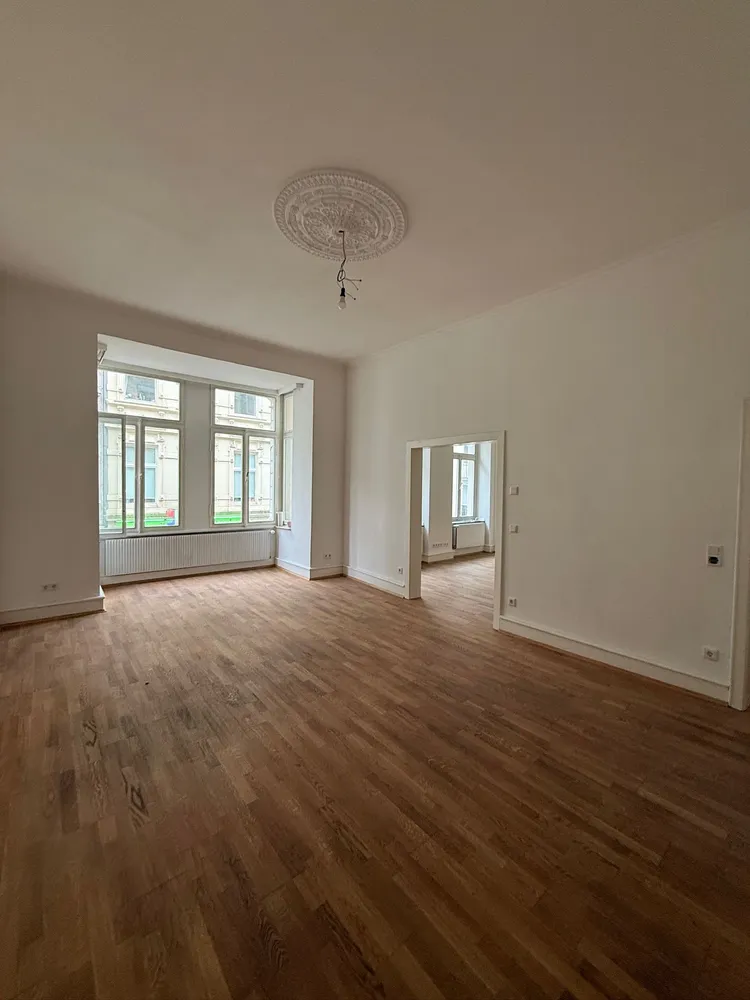 3 Zimmer Wohnung mit 125 m² in Köln – Bild 4