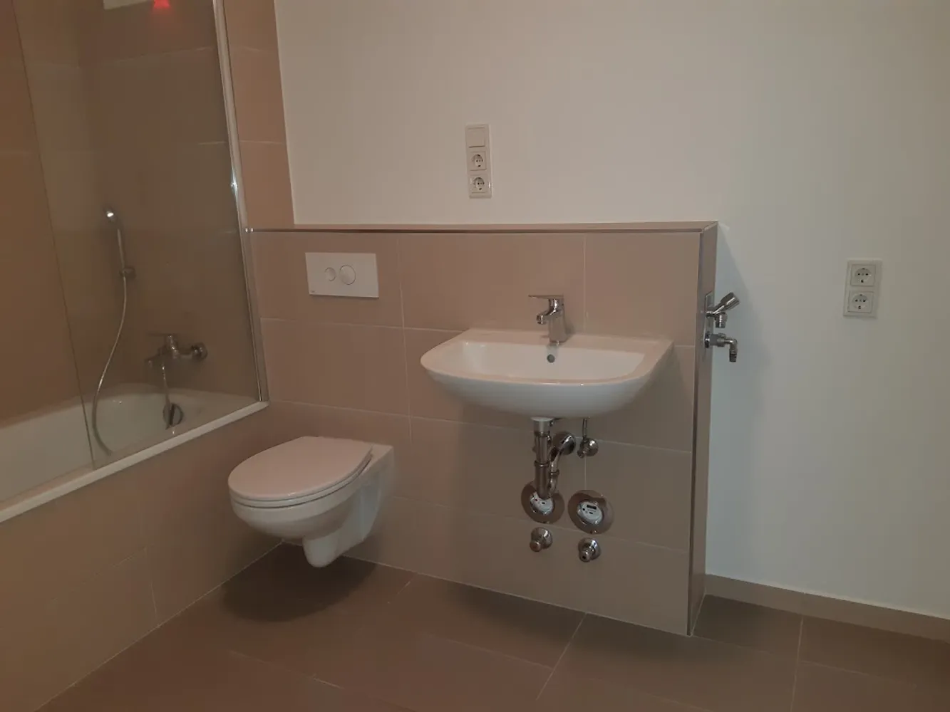2 Zimmer Wohnung mit 64 m² in Berlin – Bild 7