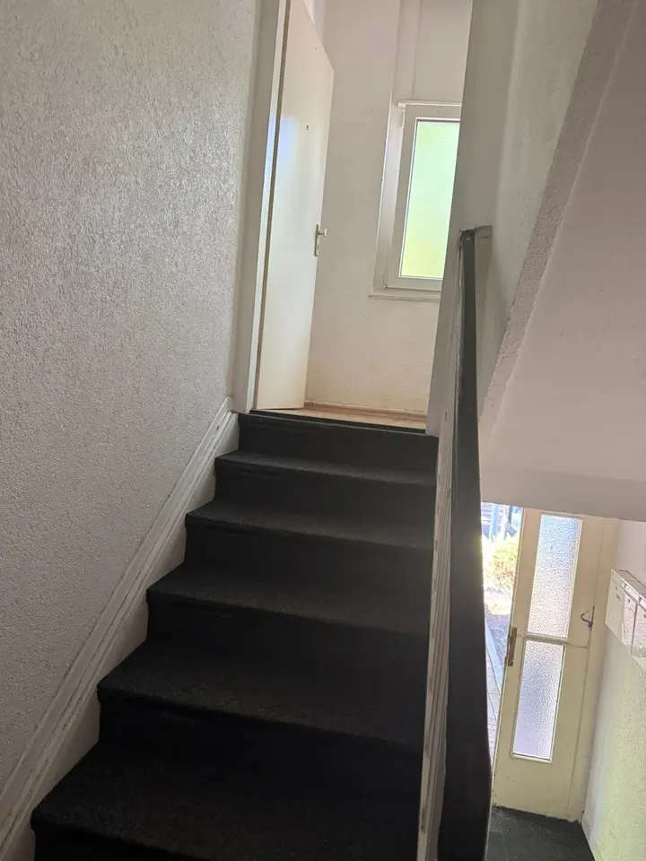 7 Zimmer Wohnung mit 175 m² in Duisburg – Bild 4