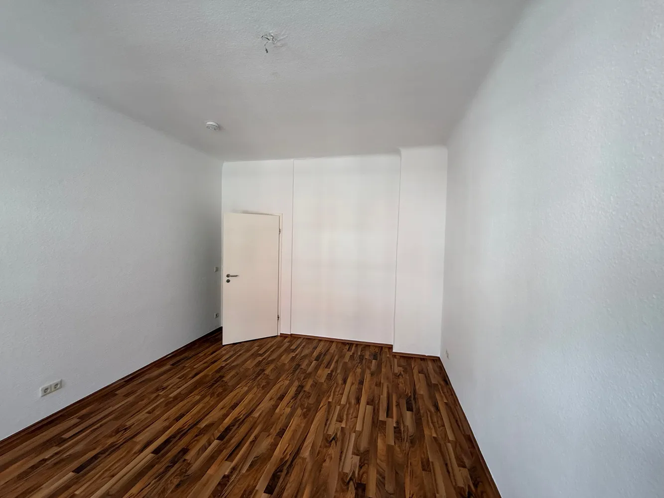 4 Zimmer Wohnung mit 112 m² in Chemnitz – Bild 6