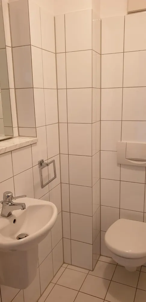 2 Zimmer Wohnung mit 54 m² in Köln – Bild 4