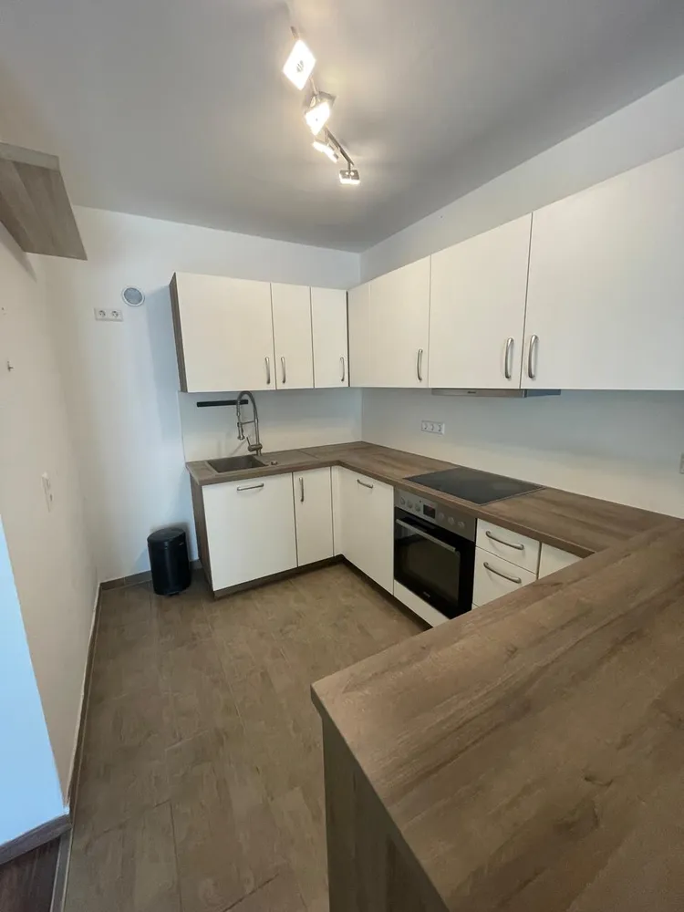 5 Zimmer Wohnung mit 103 m² in Karlsruhe – Bild 8