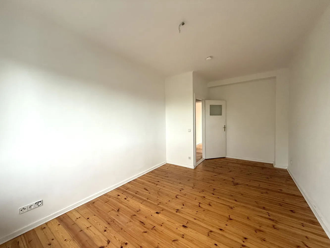 2 Zimmer Wohnung mit 54 m² in Berlin – Bild 8