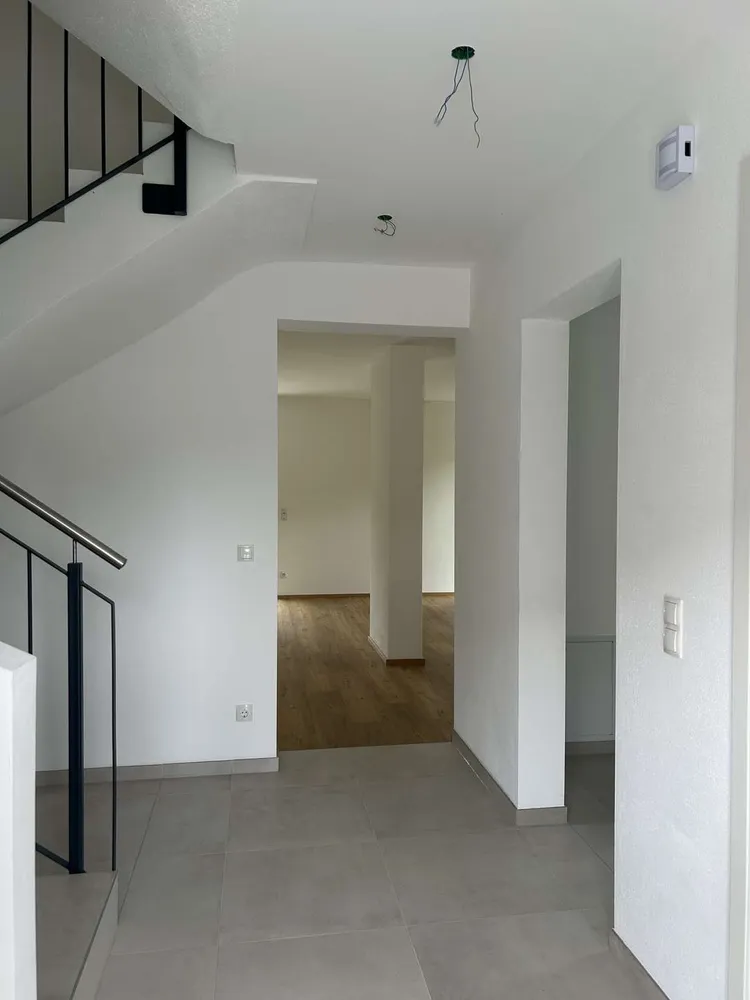 6 Zimmer Haus mit 166 m² in Traunstein – Bild 1