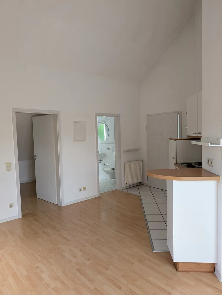 2 Zimmer Wohnung mit 34 m² in Stuttgart – Bild 4