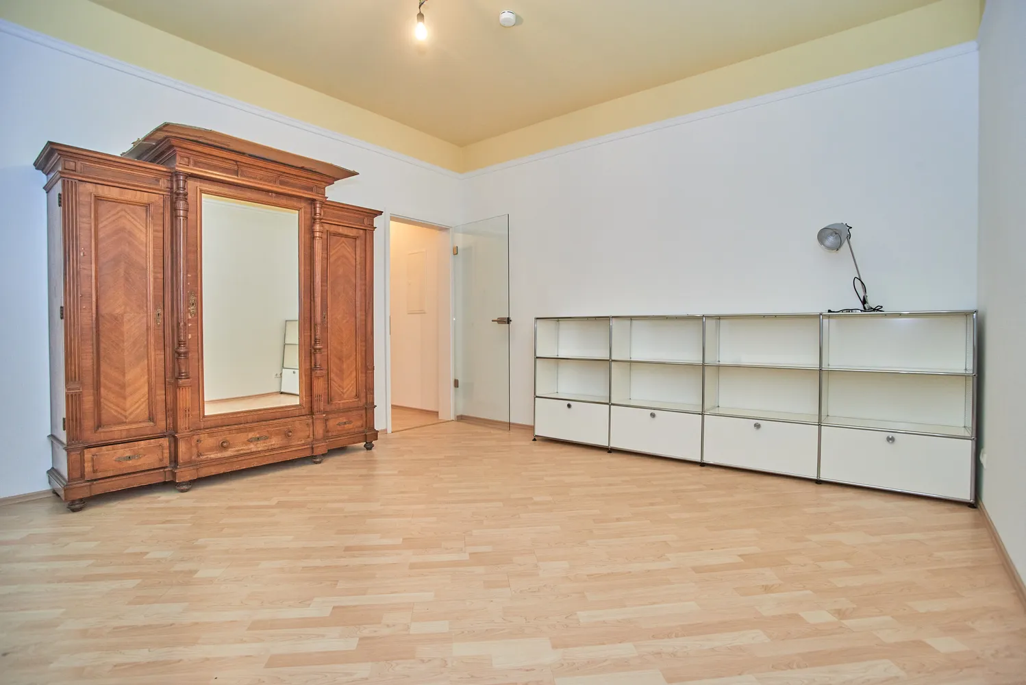 1 room apartment with 31 m² in Wiesbaden – Photo 8