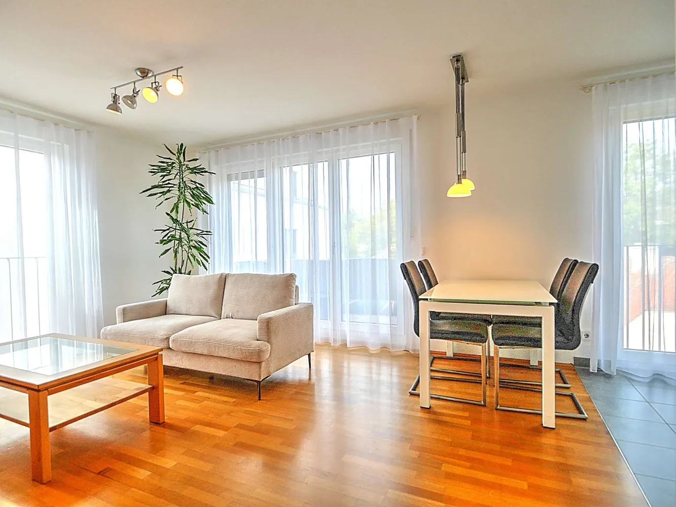 2 room apartment with 53 m² in Munich – Photo 2