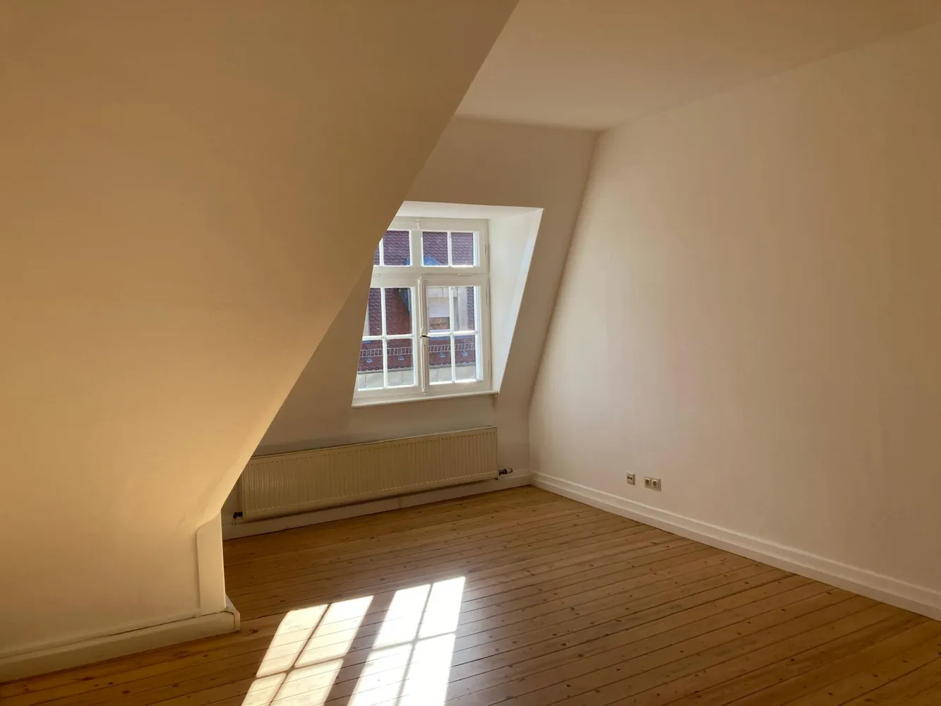 3 Zimmer Wohnung mit 60 m² in Karlsruhe – Bild 1