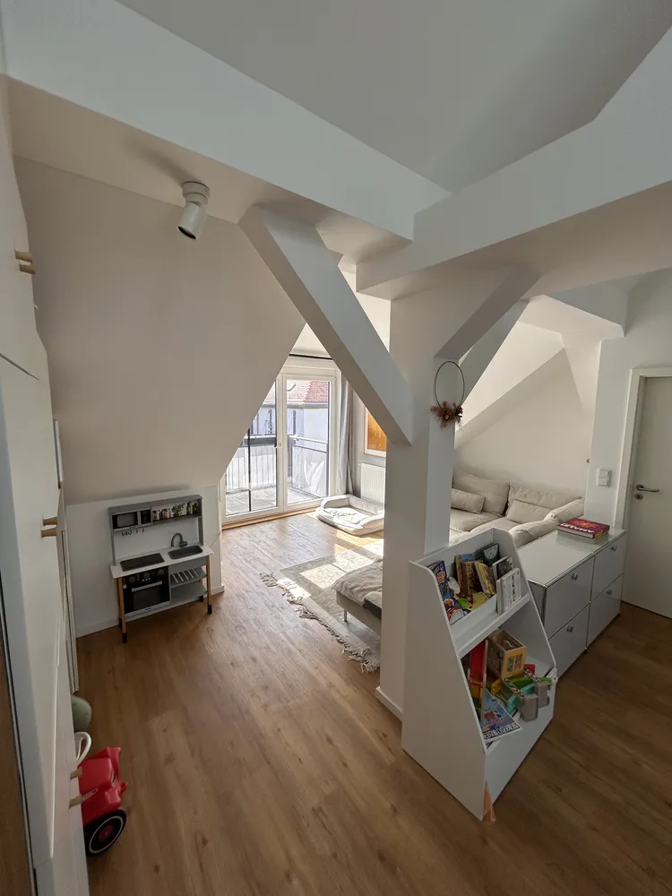 3 Zimmer Wohnung mit 91 m² in München – Bild 8