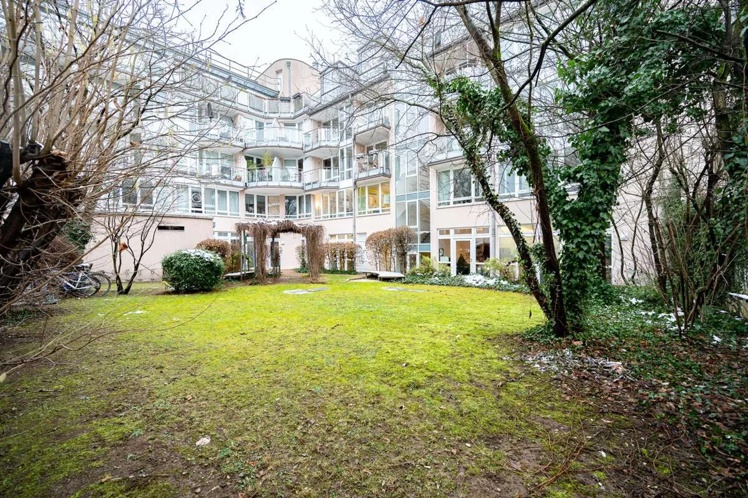 2 Zimmer Wohnung mit 66 m² in München – Bild 8
