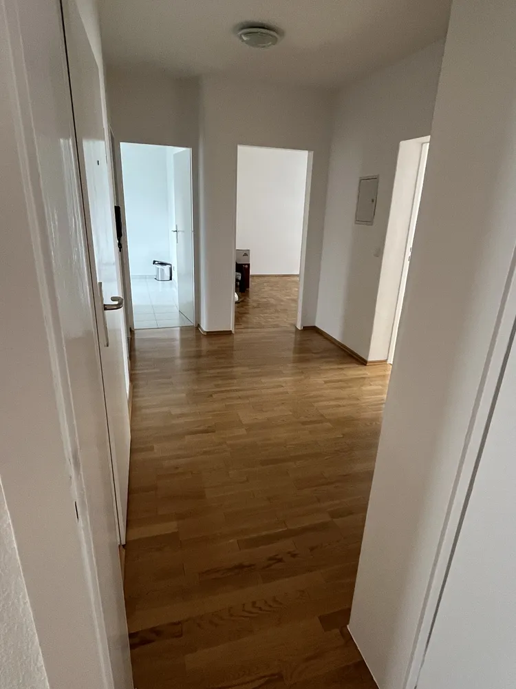 5 Zimmer Wohnung mit 95 m² in Frankfurt am Main – Bild 4
