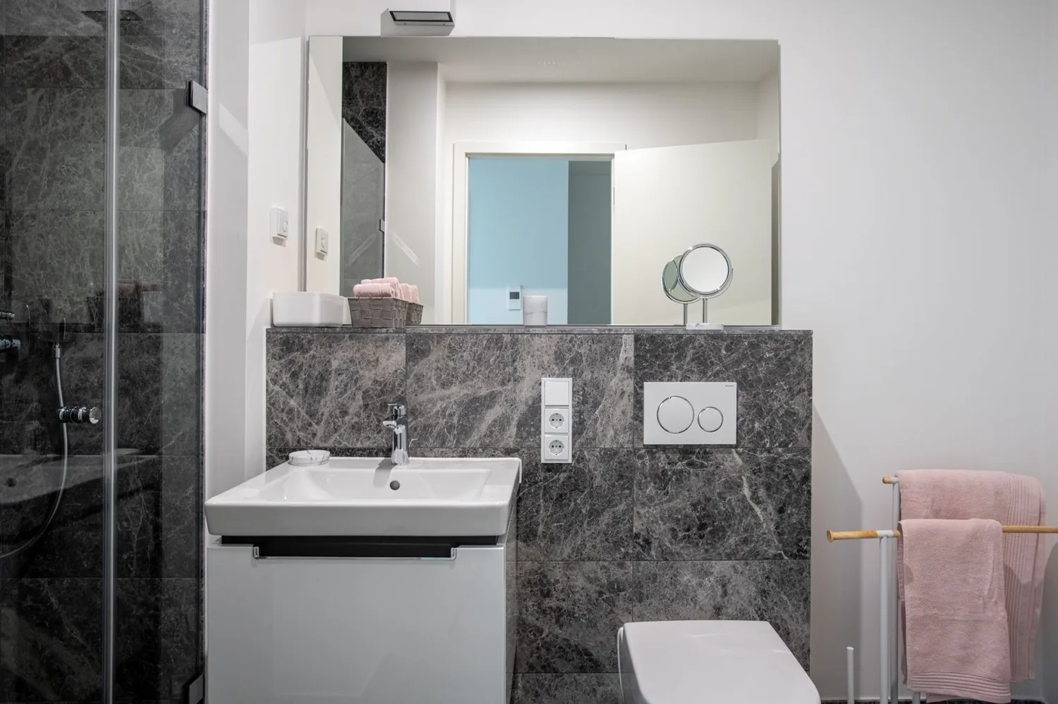 2 Zimmer Wohnung mit 45 m² in Berlin – Bild 6