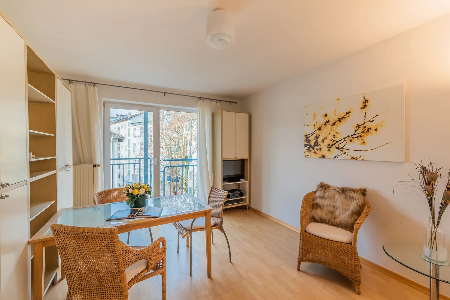 2 room apartment with 51 m² in Frankfurt am Main – Photo 2