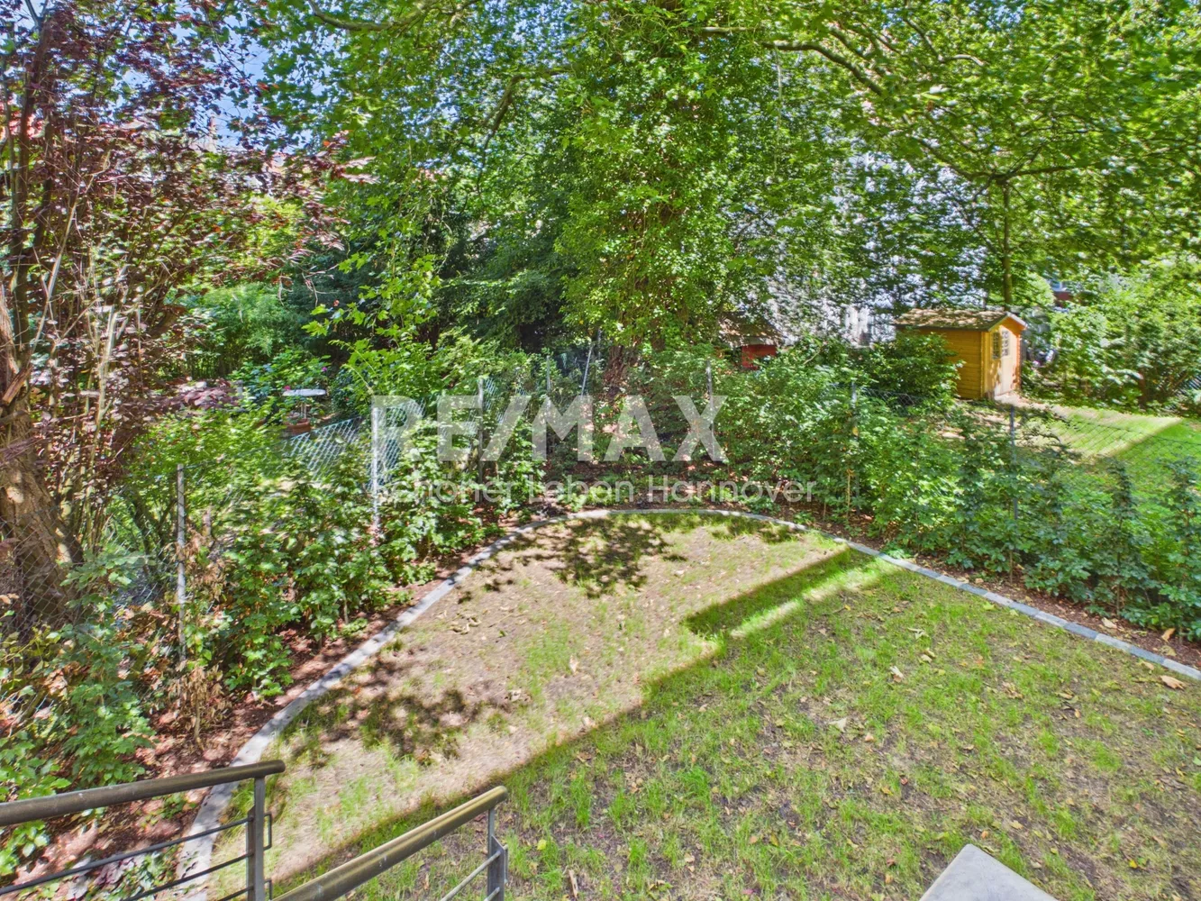 9 room house with 322 m² in Hanover – Photo 4