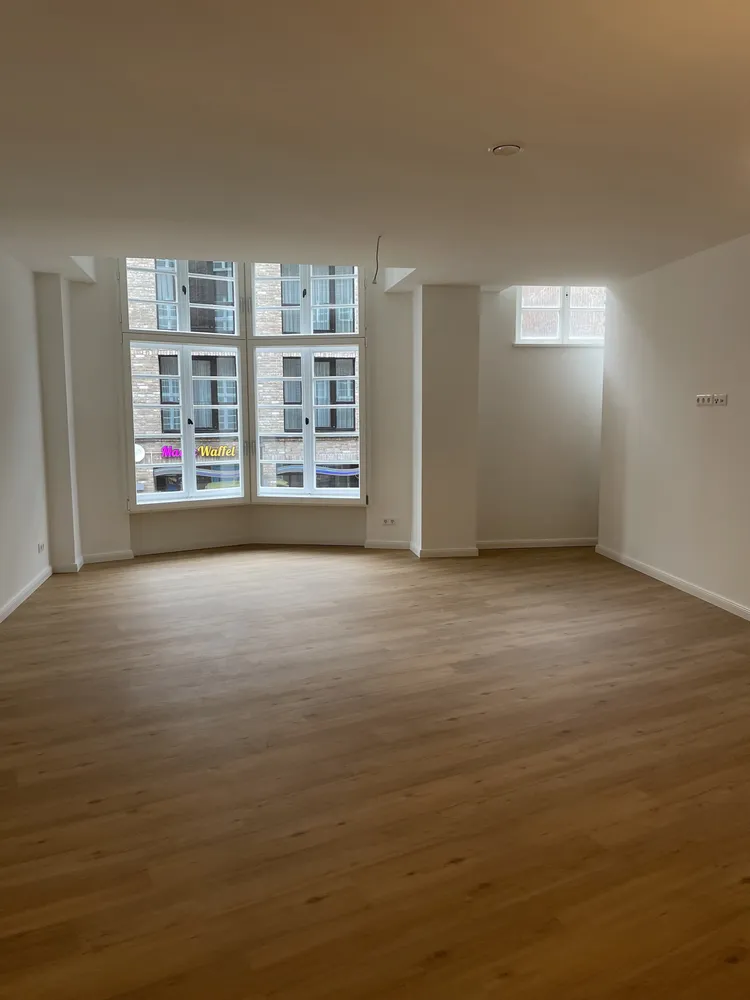 2 Zimmer Wohnung mit 86 m² in Lübeck – Bild 3