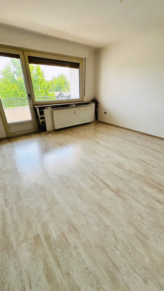 4 Zimmer Wohnung mit 72 m² in Duisburg – Bild 2