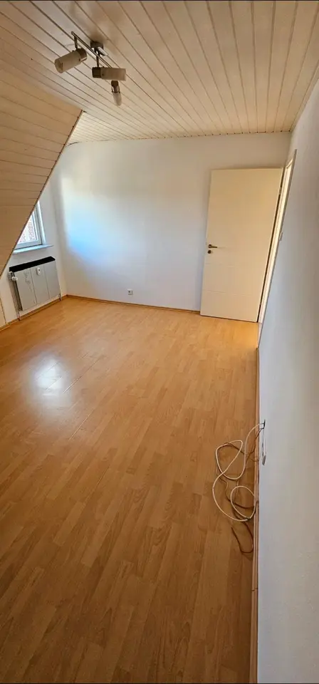 3 Zimmer Wohnung mit 70 m² in Nürtingen – Bild 2