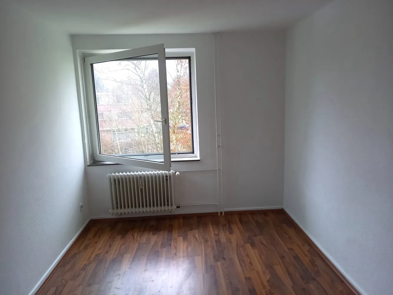 2 Zimmer Wohnung mit 44 m² in Lübeck – Bild 3