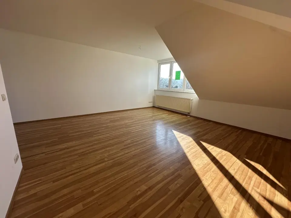 2 room apartment with 65 m² in Gera – Photo 3